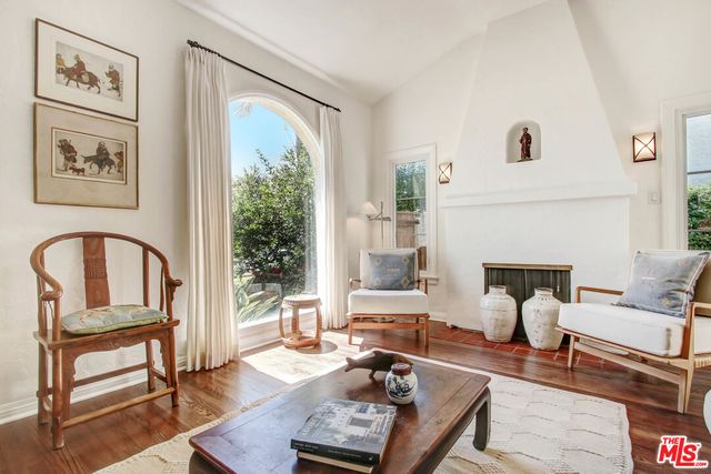 $2,760,000 | 1035 25th Street, Santa Monica, CA 90403