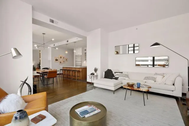 $3,495 | 201 South 11th Street, Unit 530, Minneapolis, MN 55403