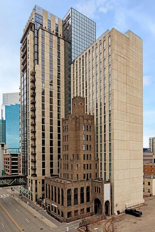 $3,495 | 201 South 11th Street, Unit 530, Minneapolis, MN 55403