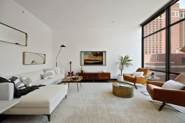 $3,495 | 201 South 11th Street, Unit 530, Minneapolis, MN 55403