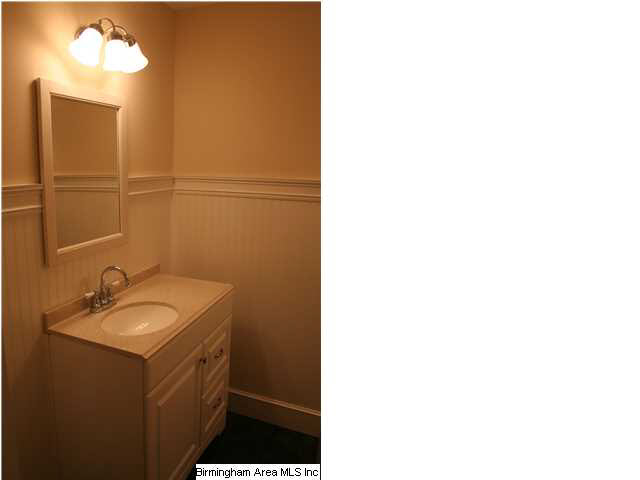 124 Hart Avenue Bessemer, AL 35023 - Photo 6 of 13