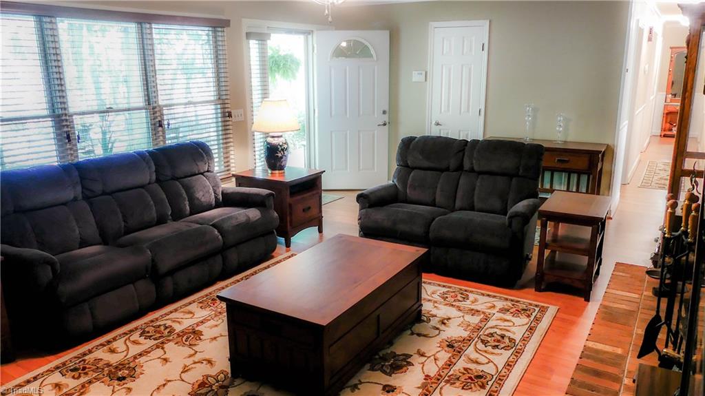 1130 Flinty Knoll Road Pinnacle, NC 27043 - Photo 6 of 29 Enjoy your favorite TV show, or after work wind-down in this sunny living room.