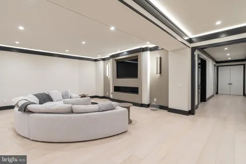 $11,995,000 | 1020 Langley Hill Drive, McLean, VA 22101