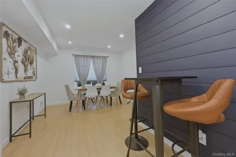 $549,000 | 81 Alhambra Drive, Oceanside, NY 11572