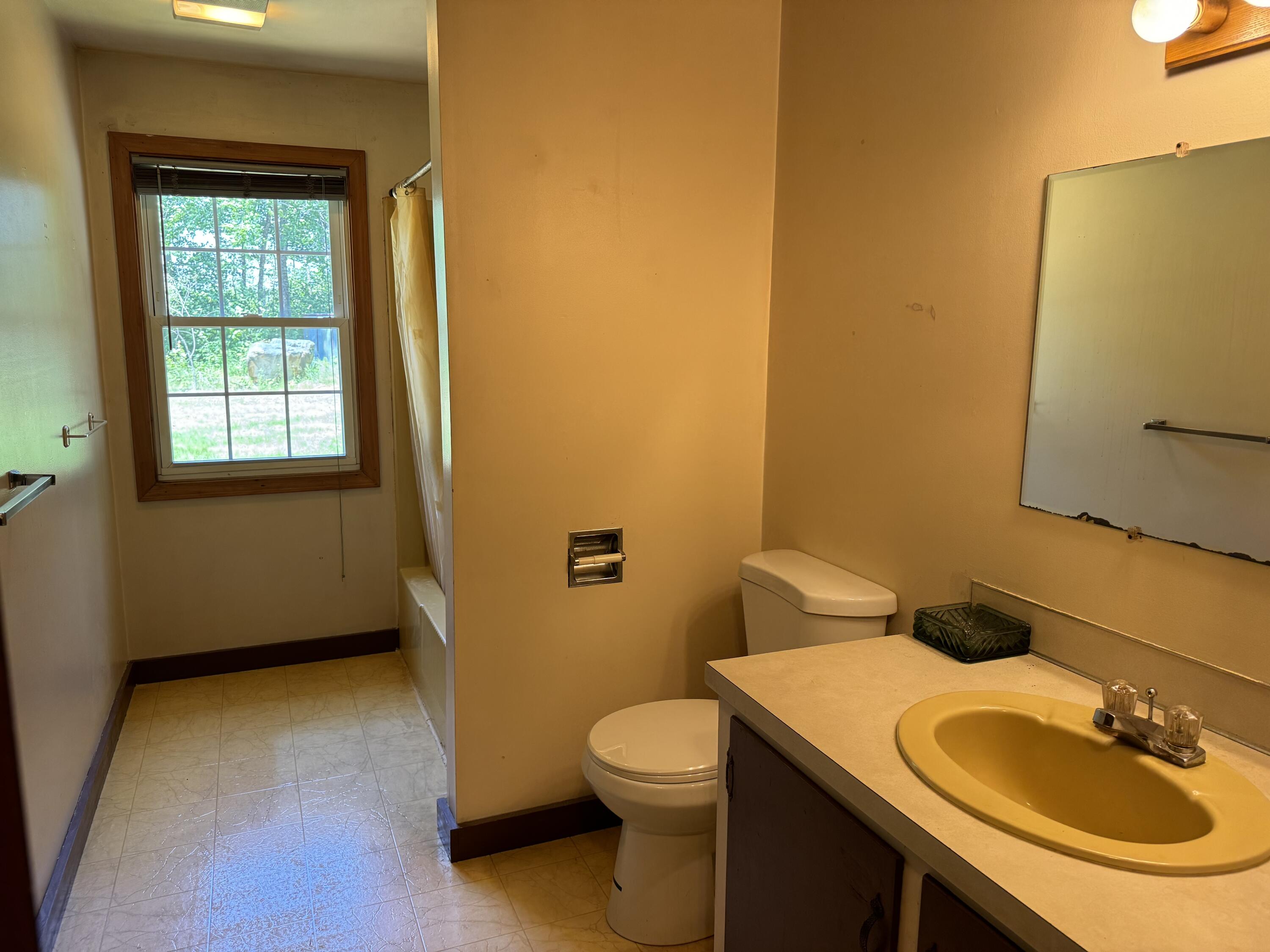 125 Augusta Road Whitefield, ME 04353 - Photo 18 of 25 IMG_6209