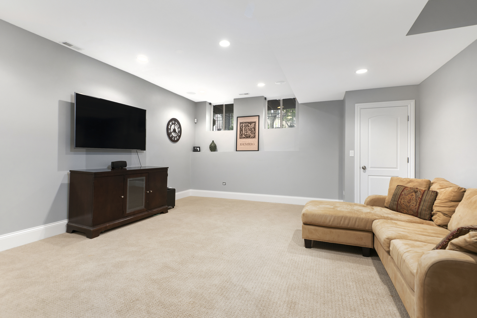 2918 North Racine Avenue Chicago, IL 60657 - Photo 19 of 26 a living room with furniture and a flat screen tv