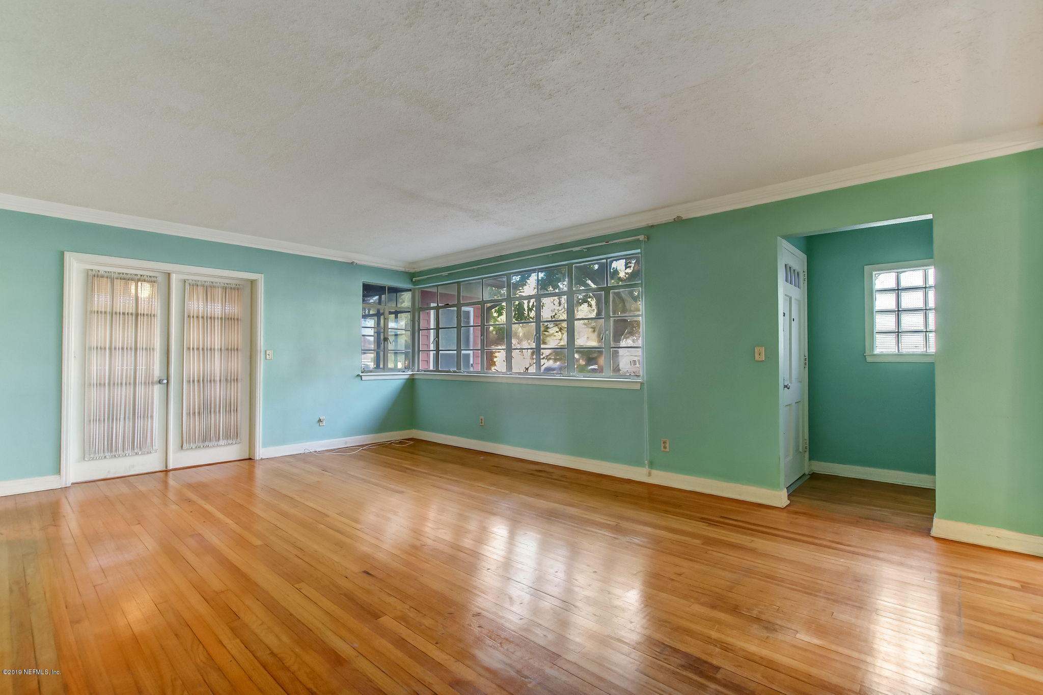1644 Mayview Road Jacksonville, FL 32210 - Photo 7 of 40 Living Room