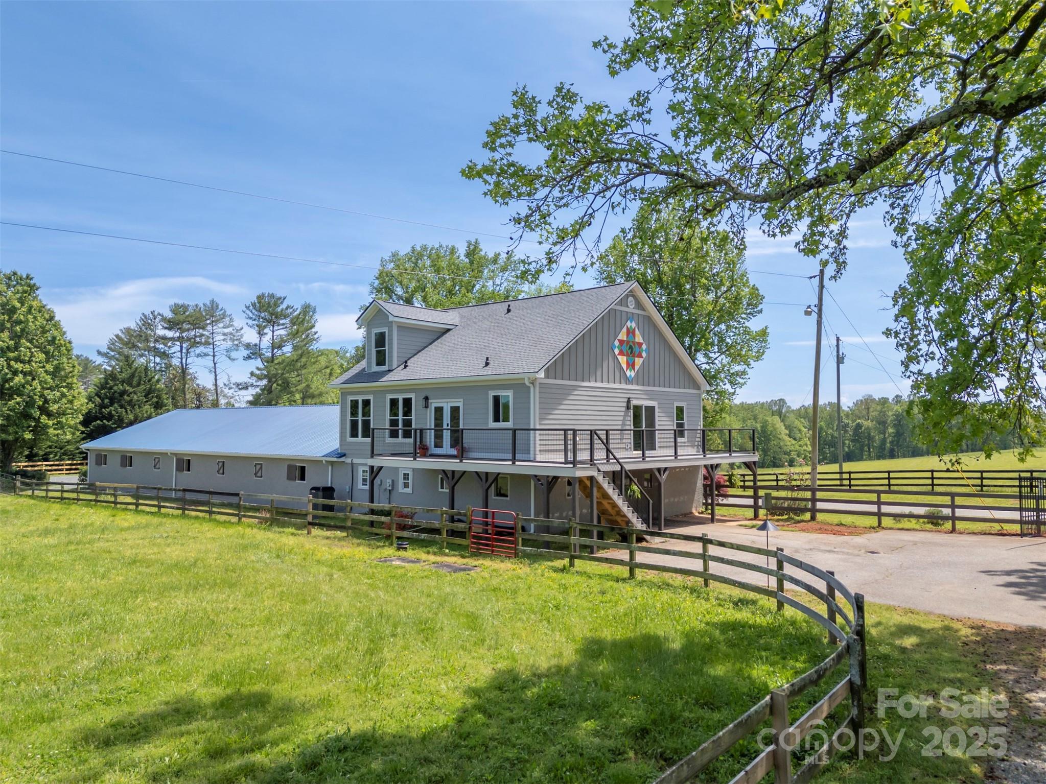855 Phillips Road Columbus, NC 28722 - Photo 2 of 43 Gallery Image 2