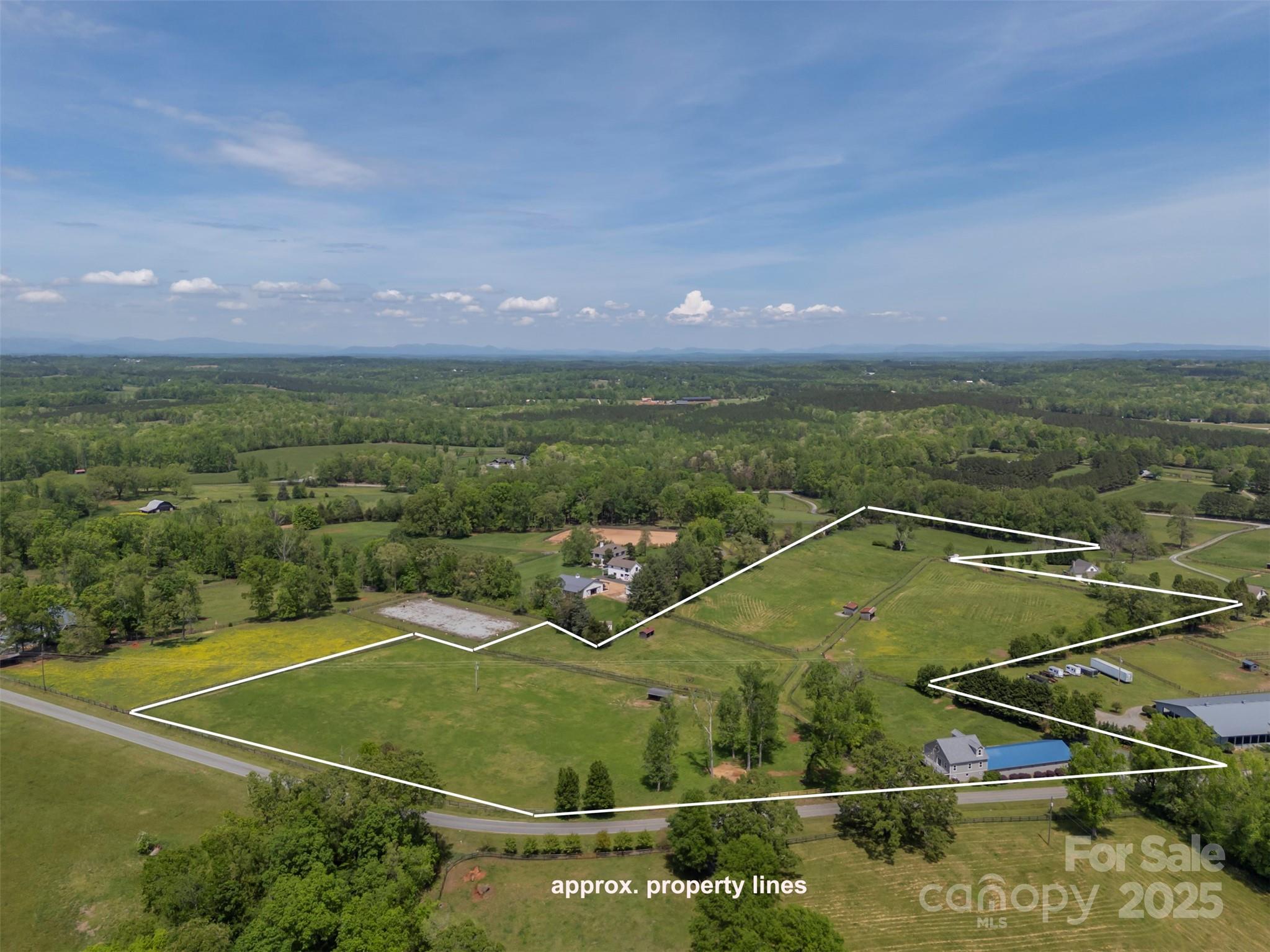 855 Phillips Road Columbus, NC 28722 - Photo 3 of 43 Gallery Image 3