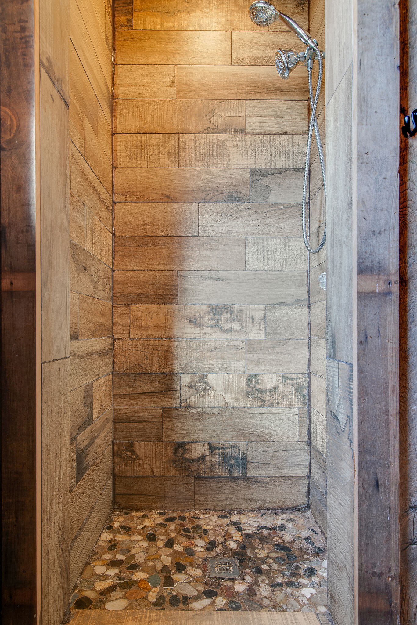 1225 Neelys Bend Road Madison, TN 37115 - Photo 30 of 32 a bathroom with a shower