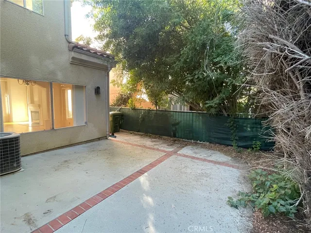 $3,800 | 10010 Reseda Boulevard, Unit D, Northridge, CA 91324