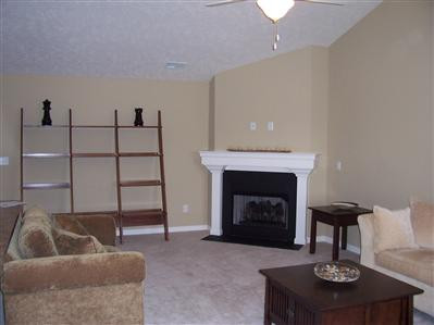 127 Starting Gate Place Georgetown, KY 40324 - Photo 2 of 7 Great Room with a captivating corner fir
