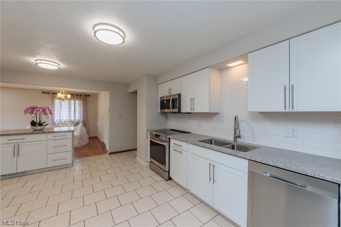 14162 Sprague Road Cleveland, OH 44130 - Photo 10 of 34 Gallery Image 10