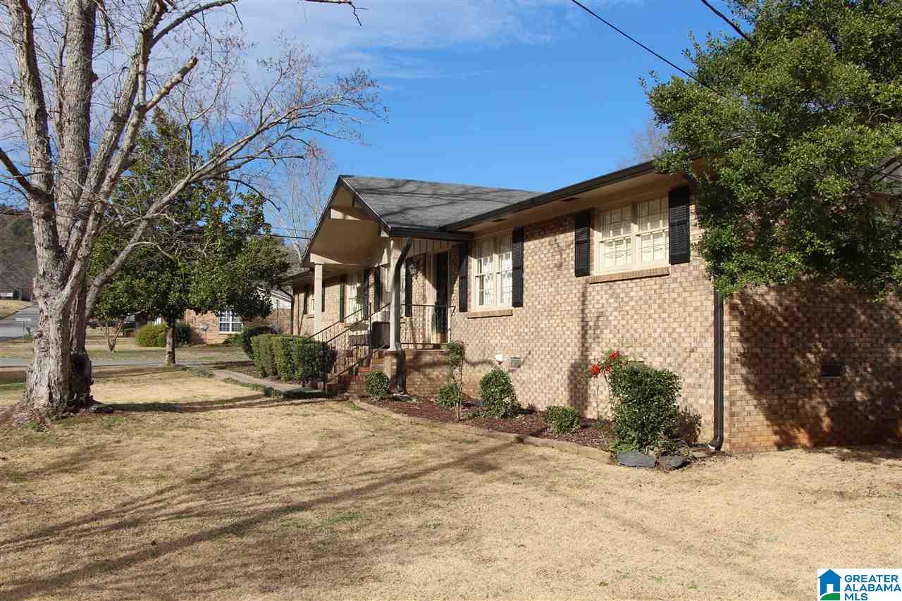 927 Hillsberry Road Oxford, AL 36203 - Photo 2 of 28