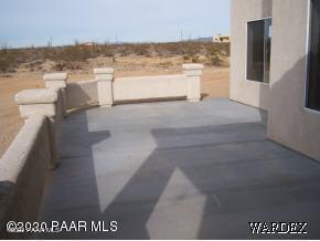 4083 West Sunset Road Yucca, AZ 86438 - Photo 2 of 11 4083 patio