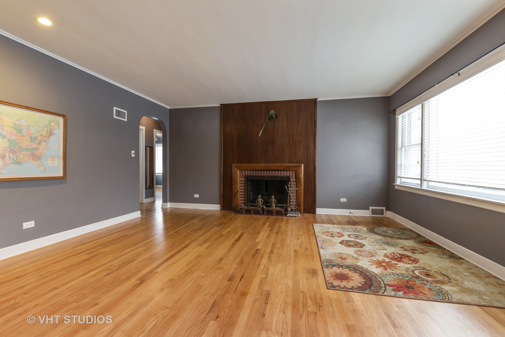 515 South Emerson Street Mount Prospect, IL 60056 - Photo 4 of 22