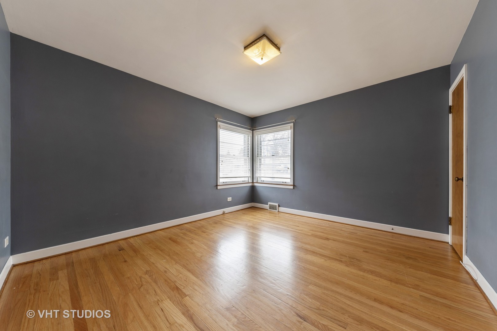 515 South Emerson Street Mount Prospect, IL 60056 - Photo 9 of 22