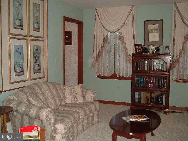 1365 Spring House Road, Unit MIDDLETOWN Middletown, PA 17057 - Photo 6 of 9 Gallery Image 6