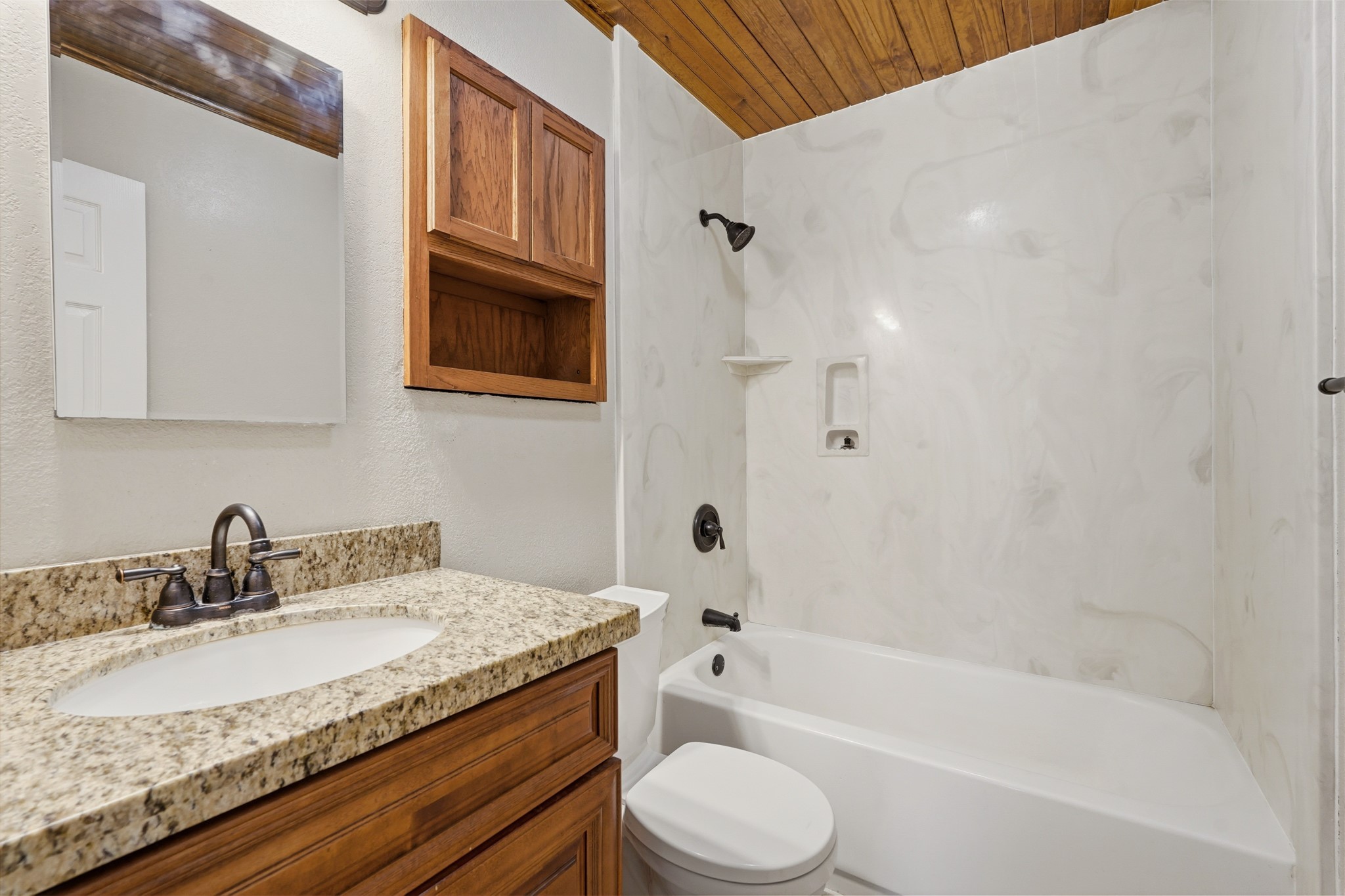 8427 Brinkmeyer Road Needville, TX 77461 - Photo 15 of 21