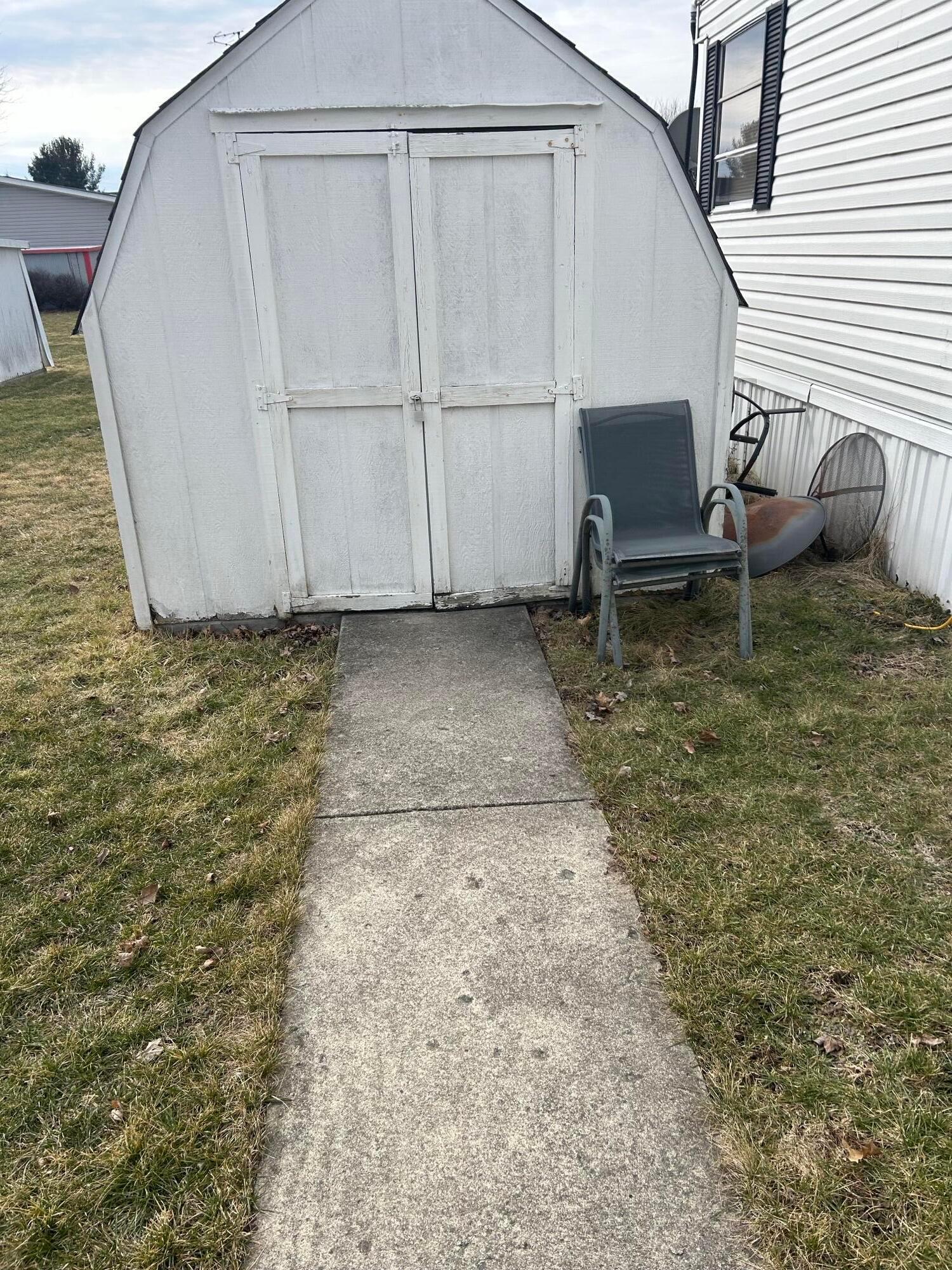 3200 Smeltzer Road, Unit 27 Marion, OH 43302 - Photo 20 of 22 IMG_7047