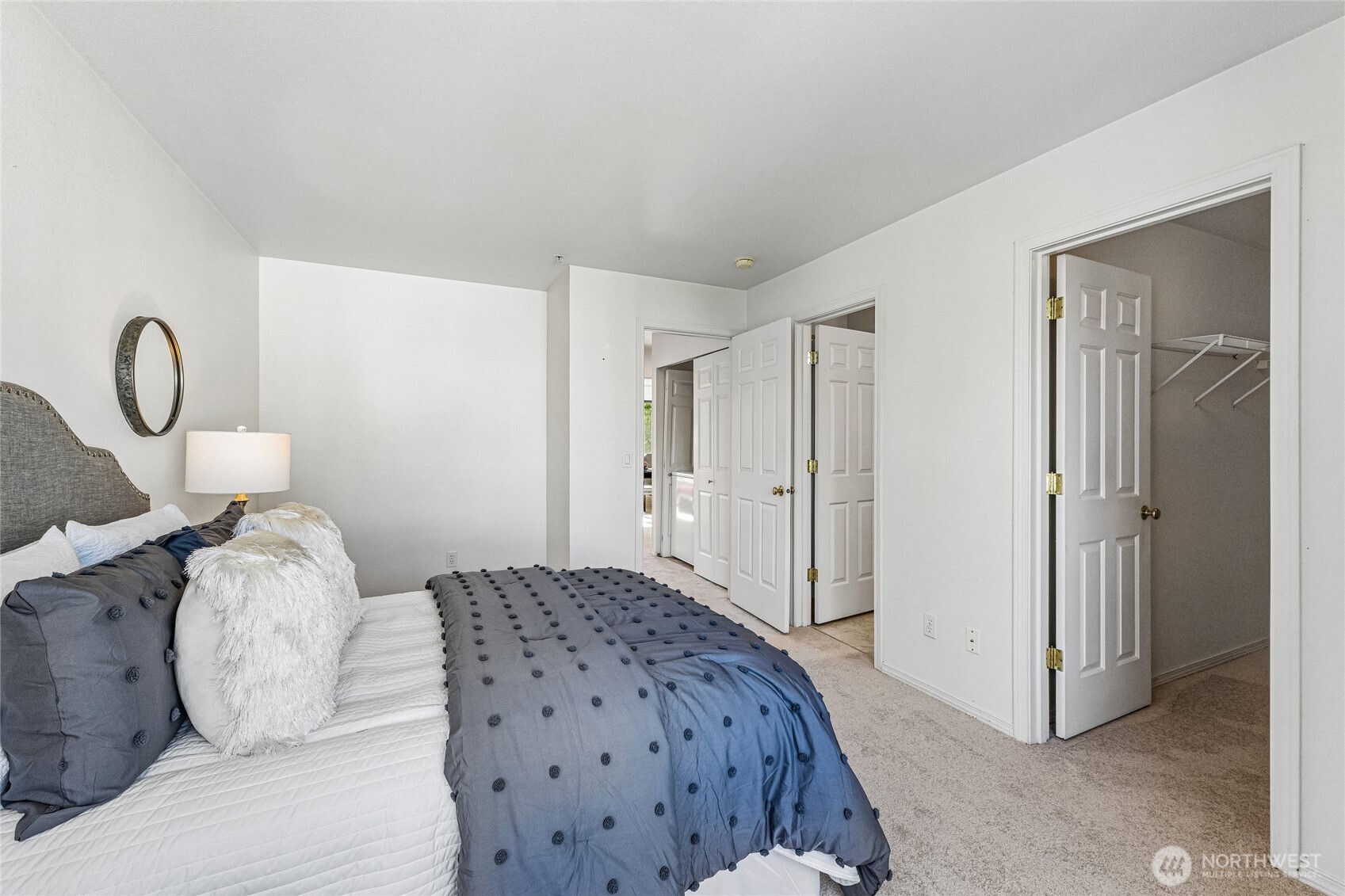 11899 Northeast 163rd Place Bothell, WA 98011 - Photo 18 of 37