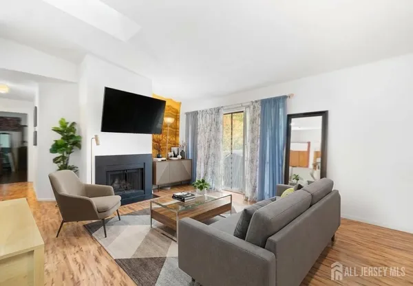 $359,000 | 107 Rachel Court, Franklin Park, NJ 08823