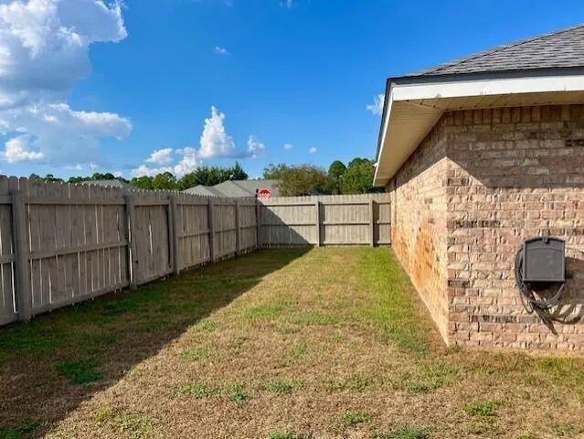 $2,650 | 9866 Parker Lake Circle, Navarre, FL 32566