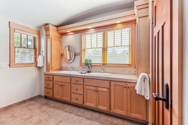 $2,850,000 | 38201 Russell Boulevard, Davis, CA 95616