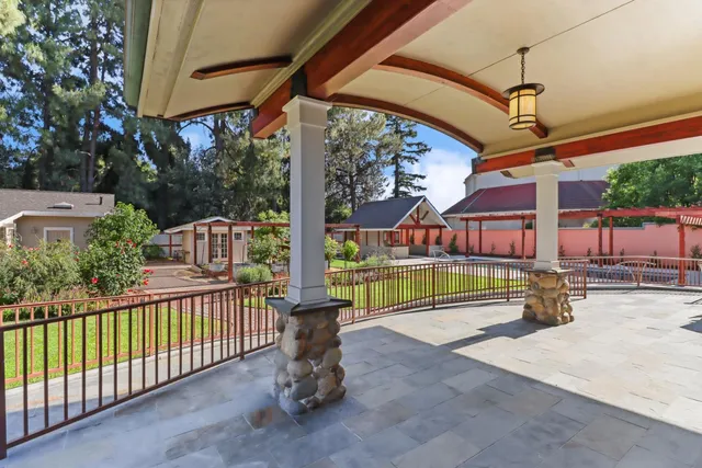 $2,850,000 | 38201 Russell Boulevard, Davis, CA 95616