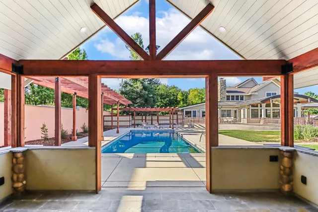 $2,850,000 | 38201 Russell Boulevard, Davis, CA 95616