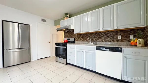 $499,900 | 148 Winthrop Road, Edison, NJ 08817