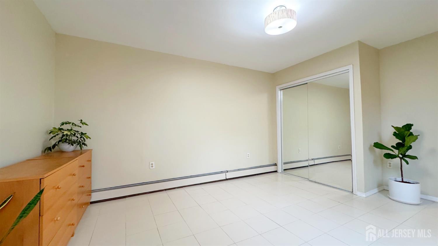 148 Winthrop Road Edison, NJ 08817 - Photo 6 of 16