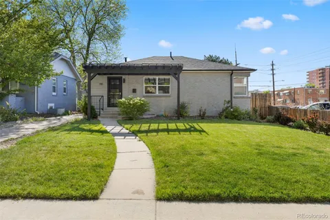 $899,000 | 785 Dexter Street, Denver, CO 80220
