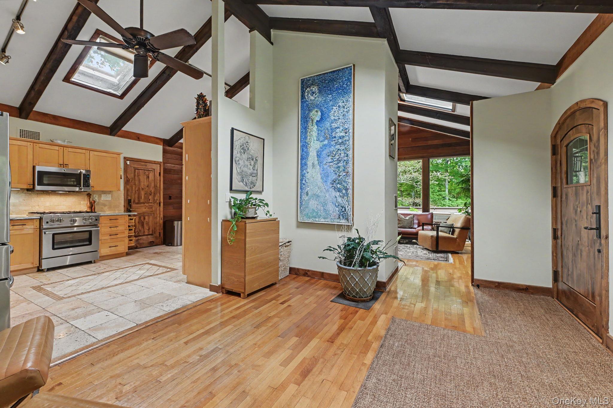 380 Long Ridge Road Pound Ridge, NY 10576 - Photo 9 of 46 Gallery Image 9