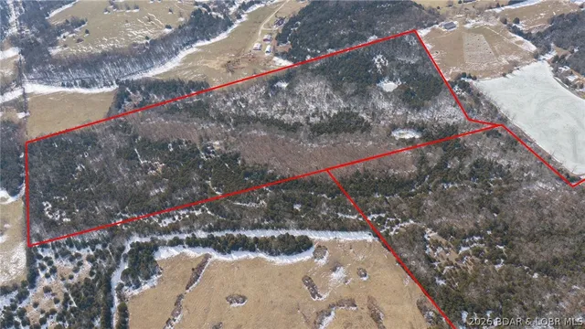 $475,000 | 106 Hwy C Tuscumbia Mo 65082, Iberia, MO 65486