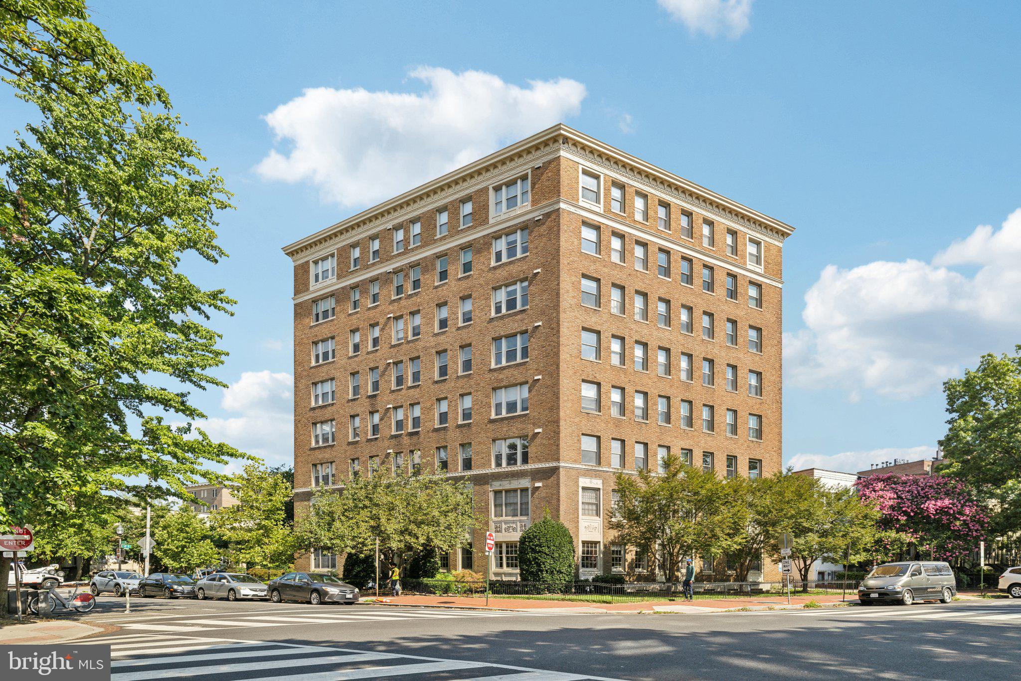 1621 T Street Northwest, Unit 307 Washington, DC 20009 - Photo 1 of 15 a front view of a building