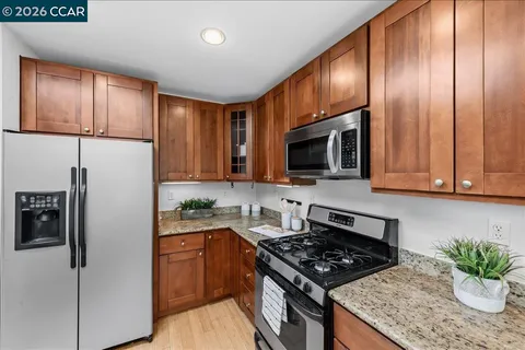 $719,000 | 7568 Greenly Drive, Oakland, CA 94605