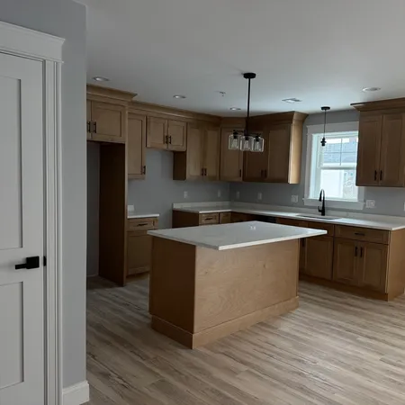 $499,900 | 321 Winthrop Street, Unit 103, Taunton, MA 02780