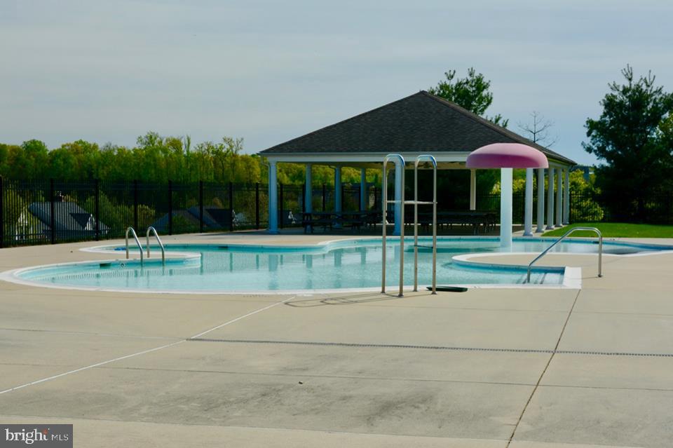 1005 Longbow Road Mount Airy, MD 21771 - Photo 42 of 43 Gallery Image 42