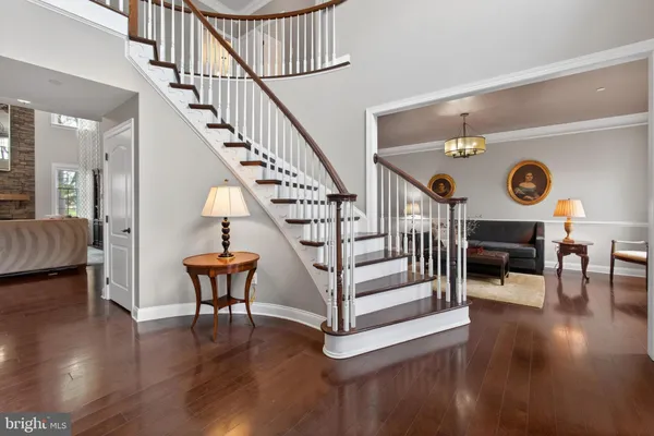 $1,600,000 | 402 Park Hill Lane, Newtown Square, PA 19073