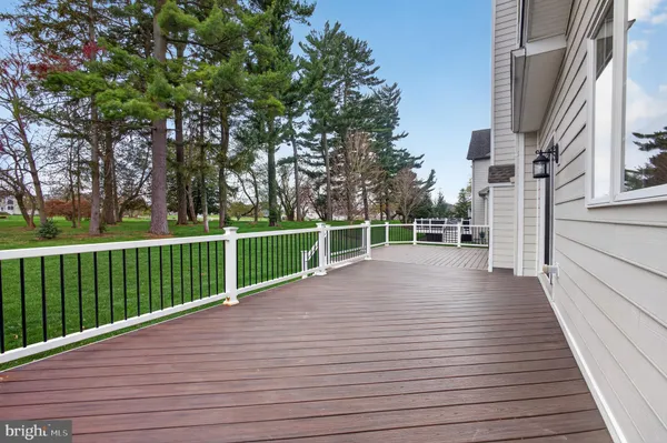 $1,600,000 | 402 Park Hill Lane, Newtown Square, PA 19073