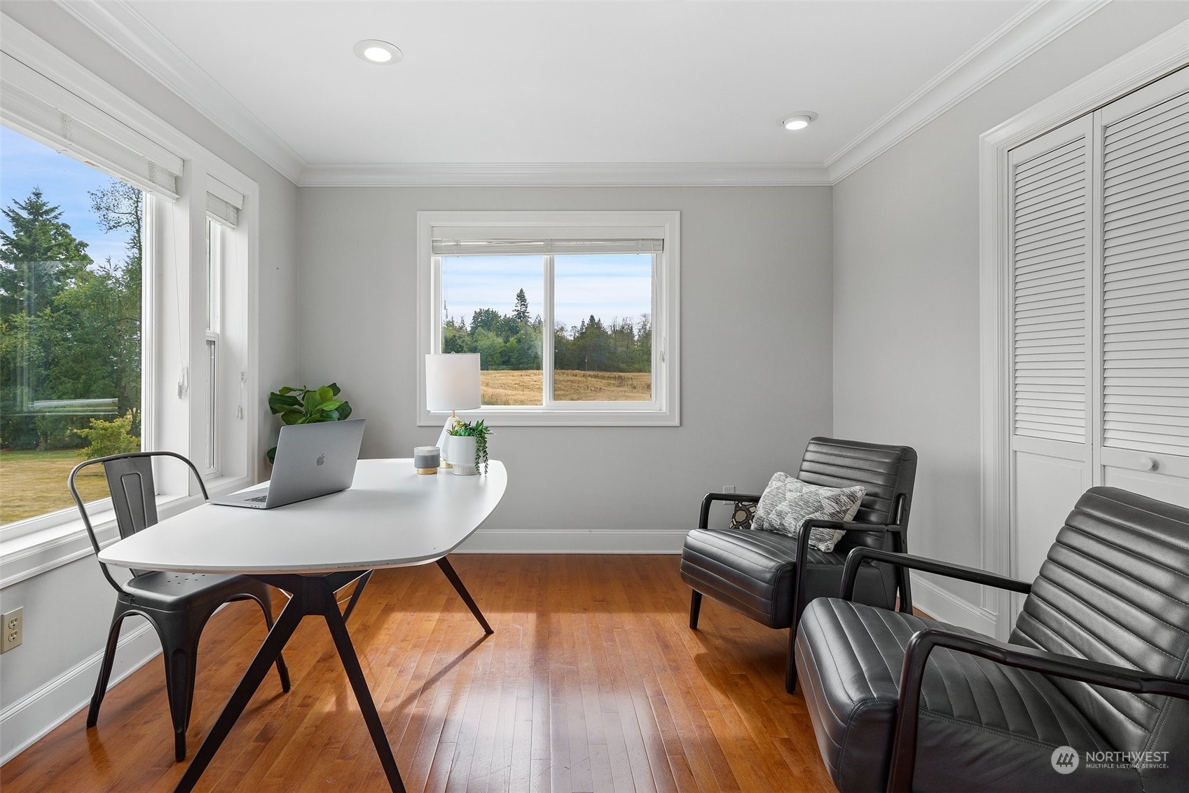 9435 Weidkamp Road Lynden, WA 98264 - Photo 14 of 40 a dining room with furniture and wooden floor