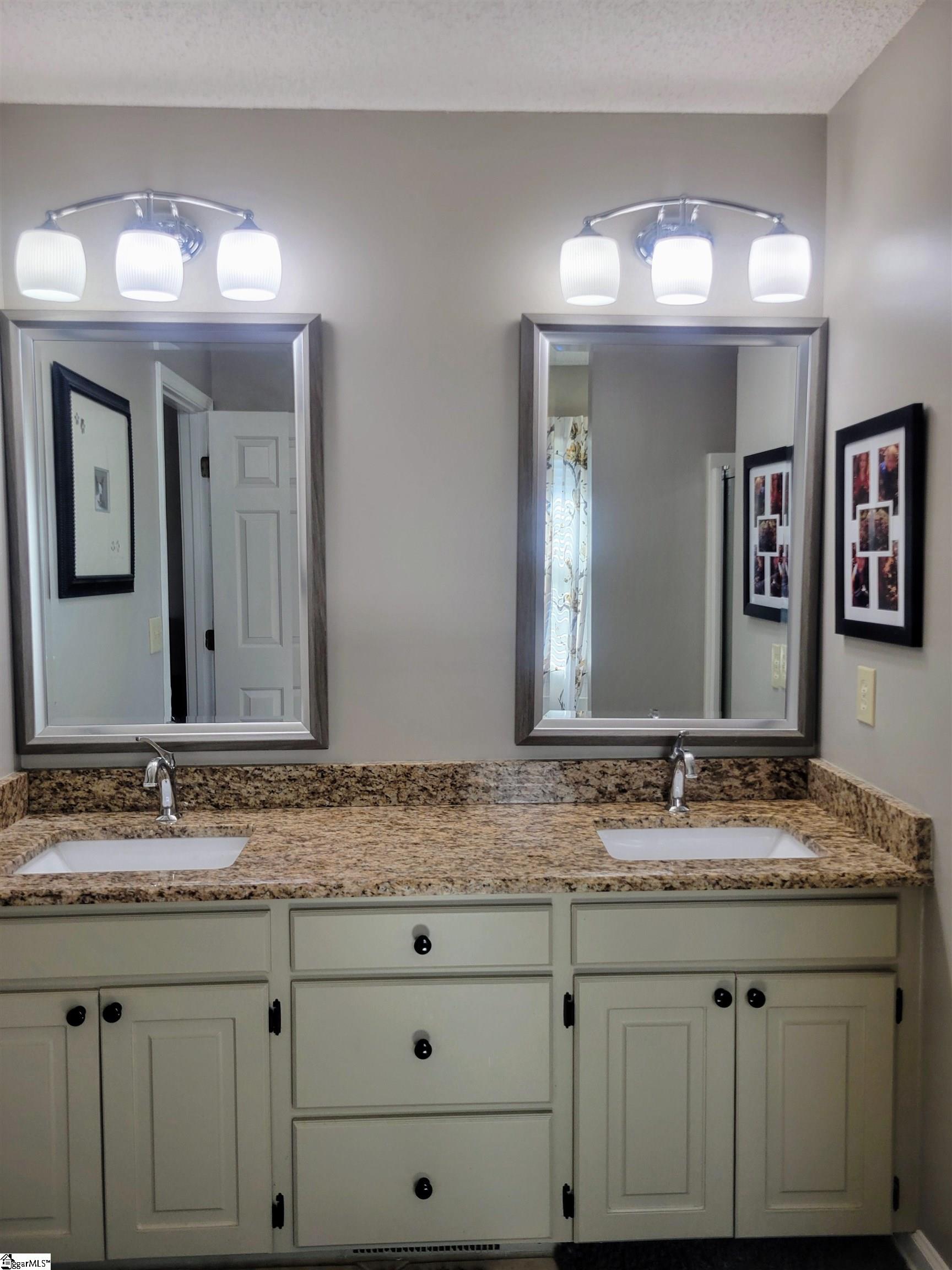 7 Farmstead Way Fountain Inn, SC 29644 - Photo 16 of 28