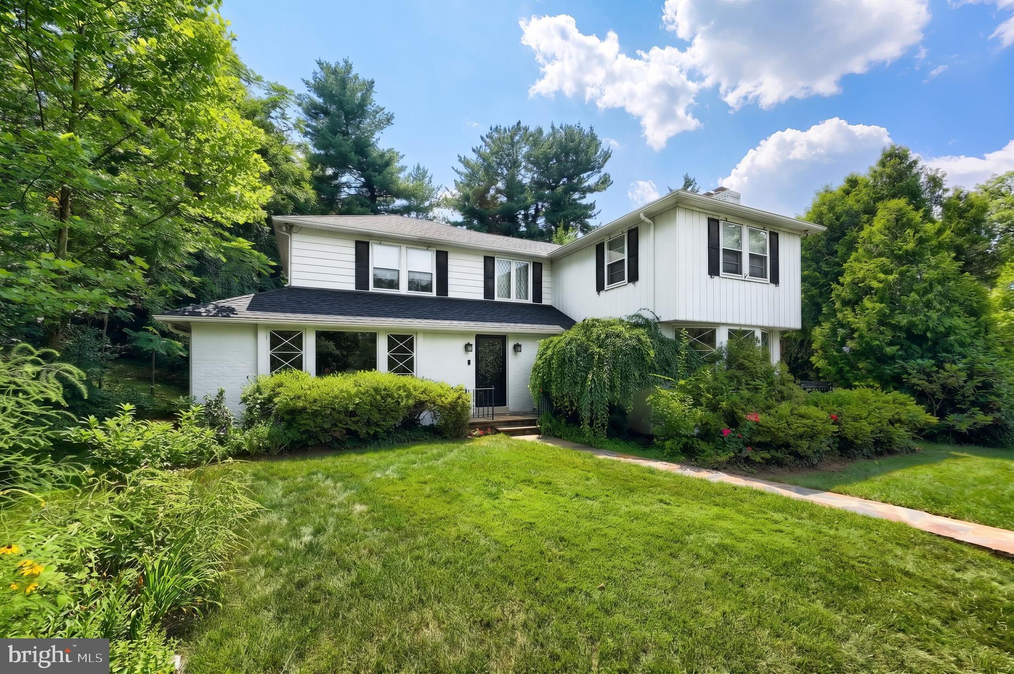 136 Rathton Road York, PA 17403 - Photo 6 of 54