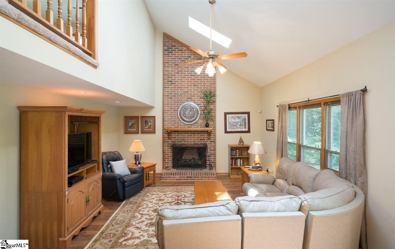 150 Crosswinds Street Greer, SC 29650 - Photo 14 of 36 Gallery Image 14