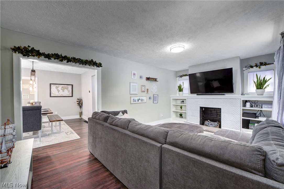 10529 Baltic Road Cleveland, OH 44102 - Photo 7 of 35 Gallery Image 7