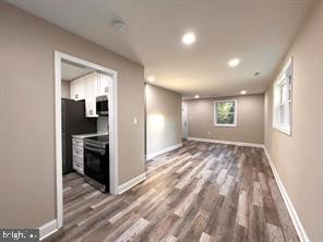 1903 Norwich Road Glen Burnie, MD 21061 - Photo 12 of 25 Bright and airy open space awaits!
