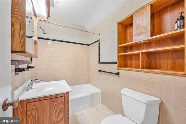 $689,999 | 10101 Portland Road, Silver Spring, MD 20901