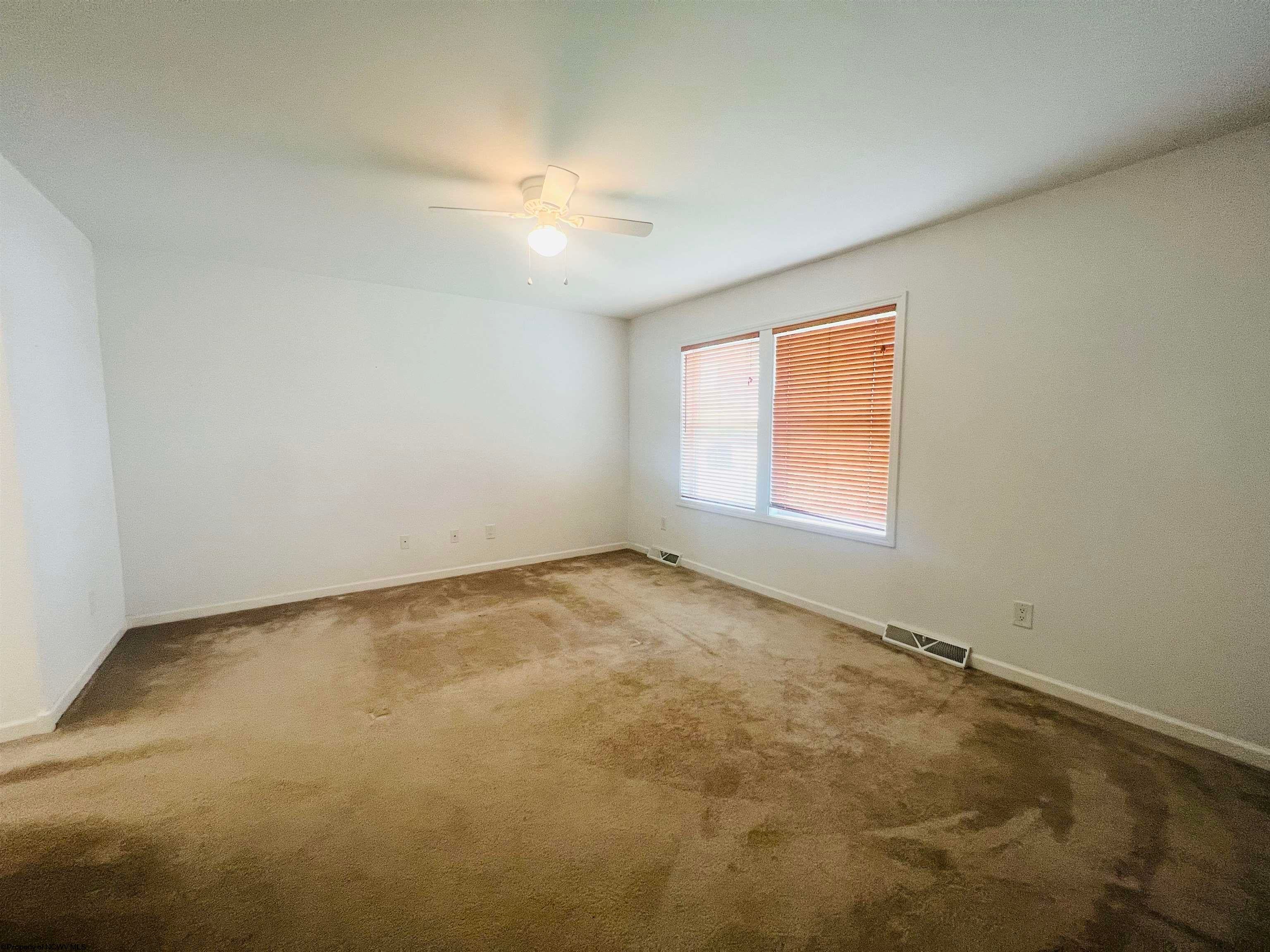 256 Spring Street Morgantown, WV 26505 - Photo 4 of 18 Gallery Image 4