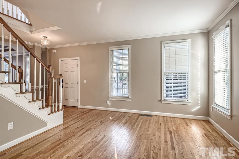 113 Rushing Breeze Court Apex, NC 27502 - Photo 3 of 28 Gallery Image 3